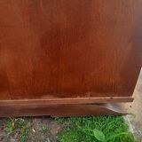 Asymmetrical cabinet