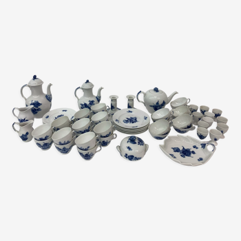 Ensemble de vaisselle tressée Royal Copenhagen bleu fleuri