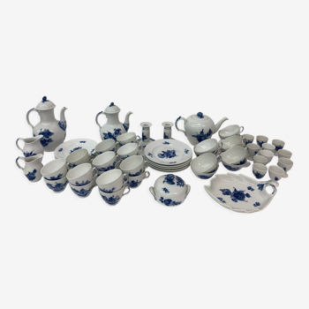 Set of Royal Copenhagen blue flower braided crockery