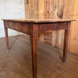 Farm table