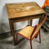 Desk desk