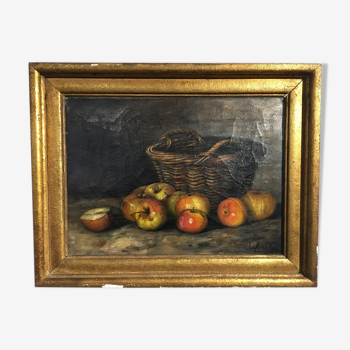 Tableau nature morte aux pommes et panier, signé  début XX siècle