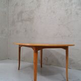 Table basse en bois de cerisier du milieu du siècle par Carl Malmsten pour Mobel Komponerad AV, années 1950