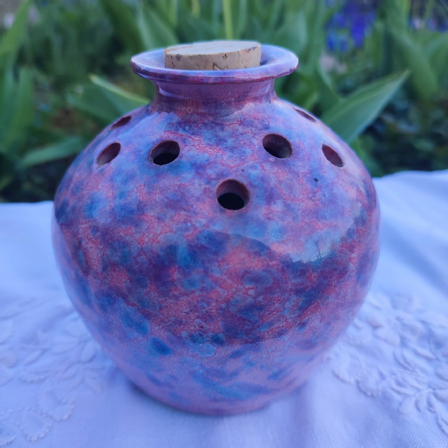 Vase flower spike ceramic golden pink purple