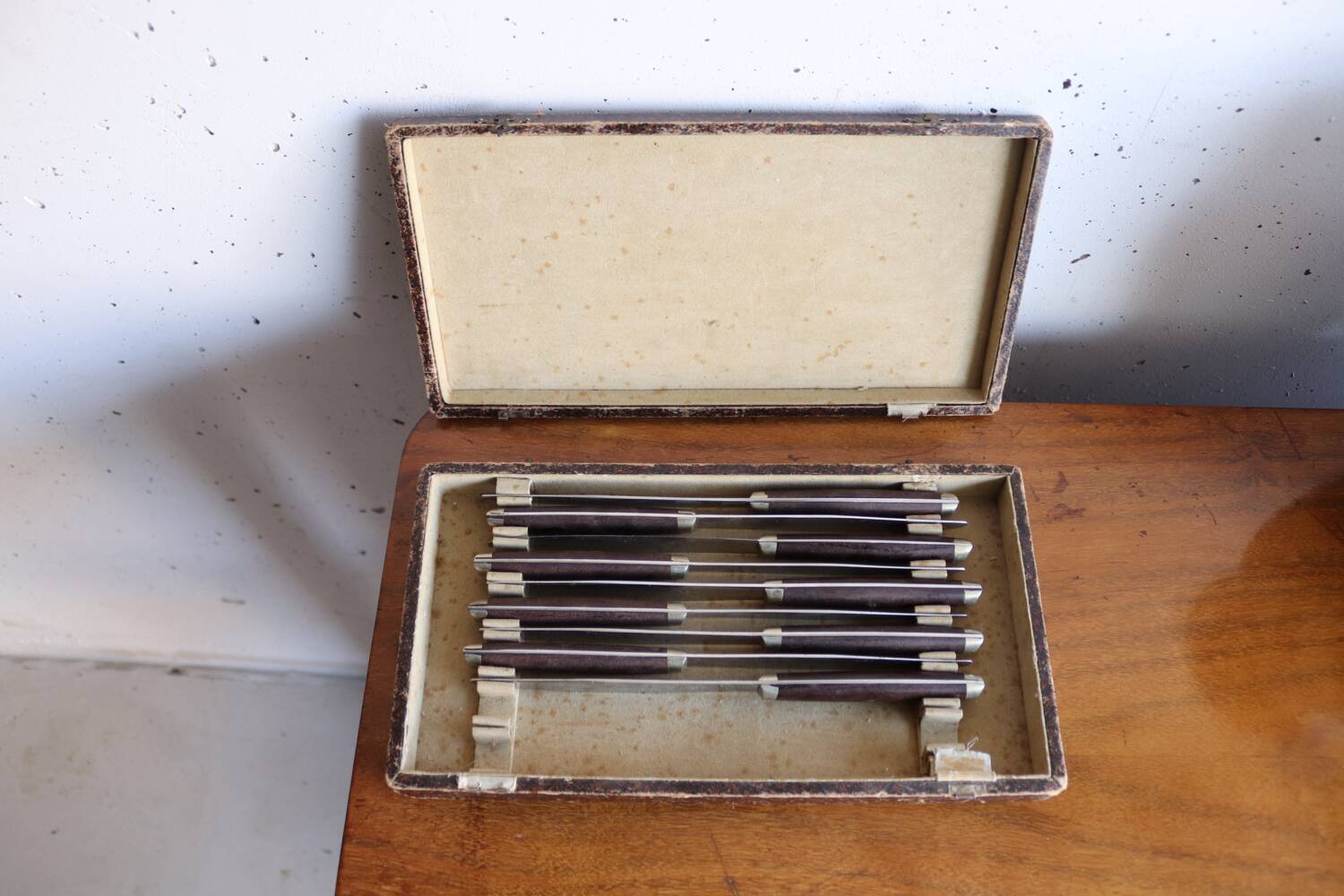 Set of 9 vintage table knives – Ace of Spades