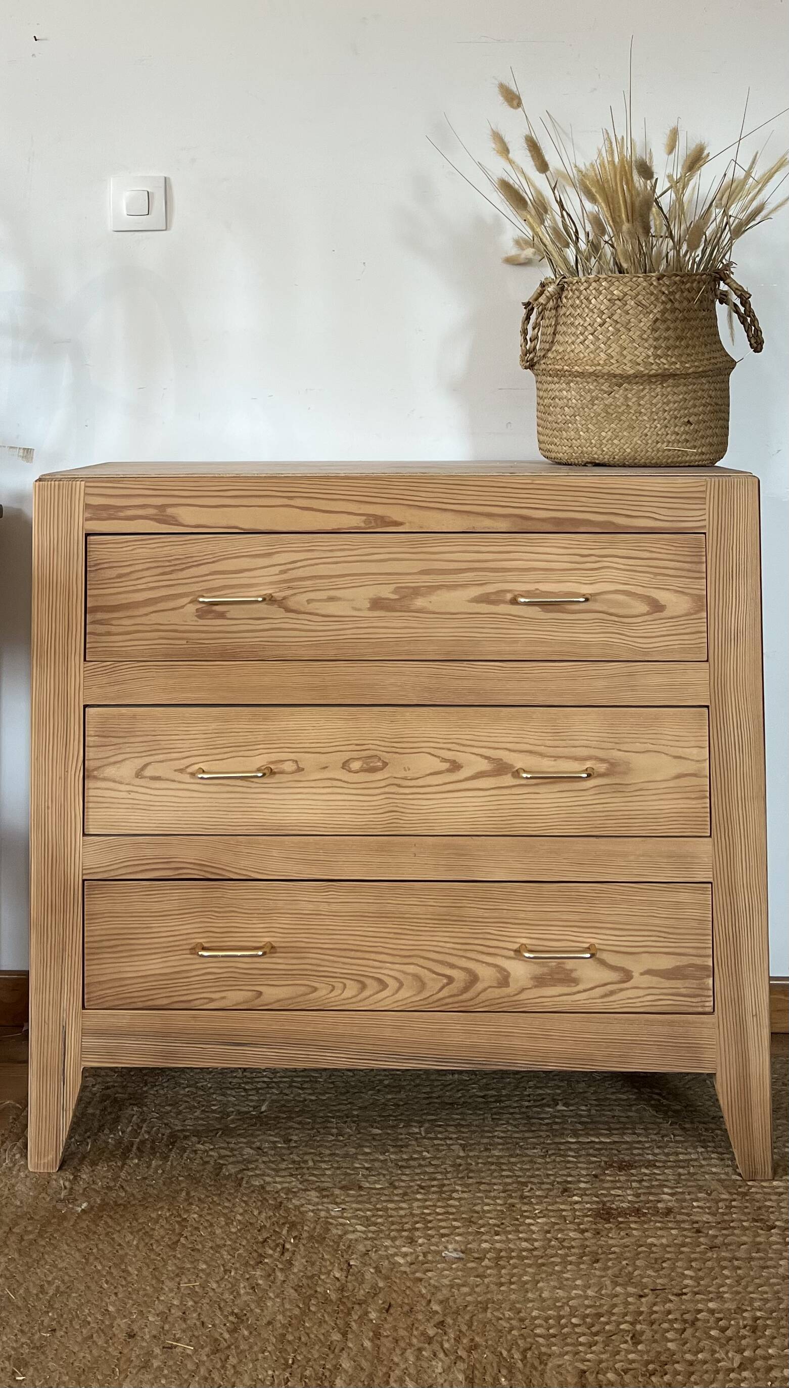 Vintage wooden commode with 3 drawers - tapered legs