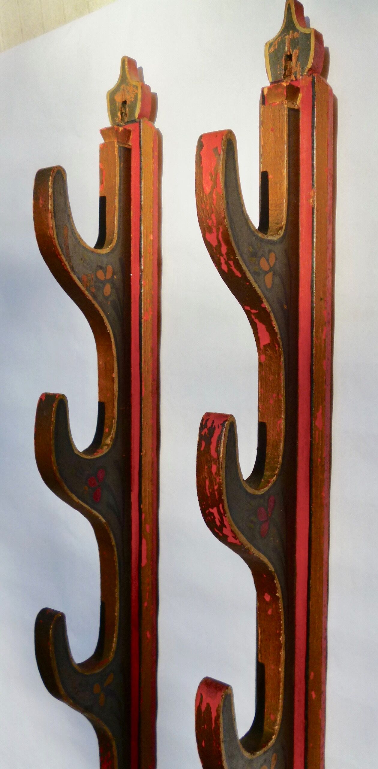 19th door-guns POLYCHROME wood rack