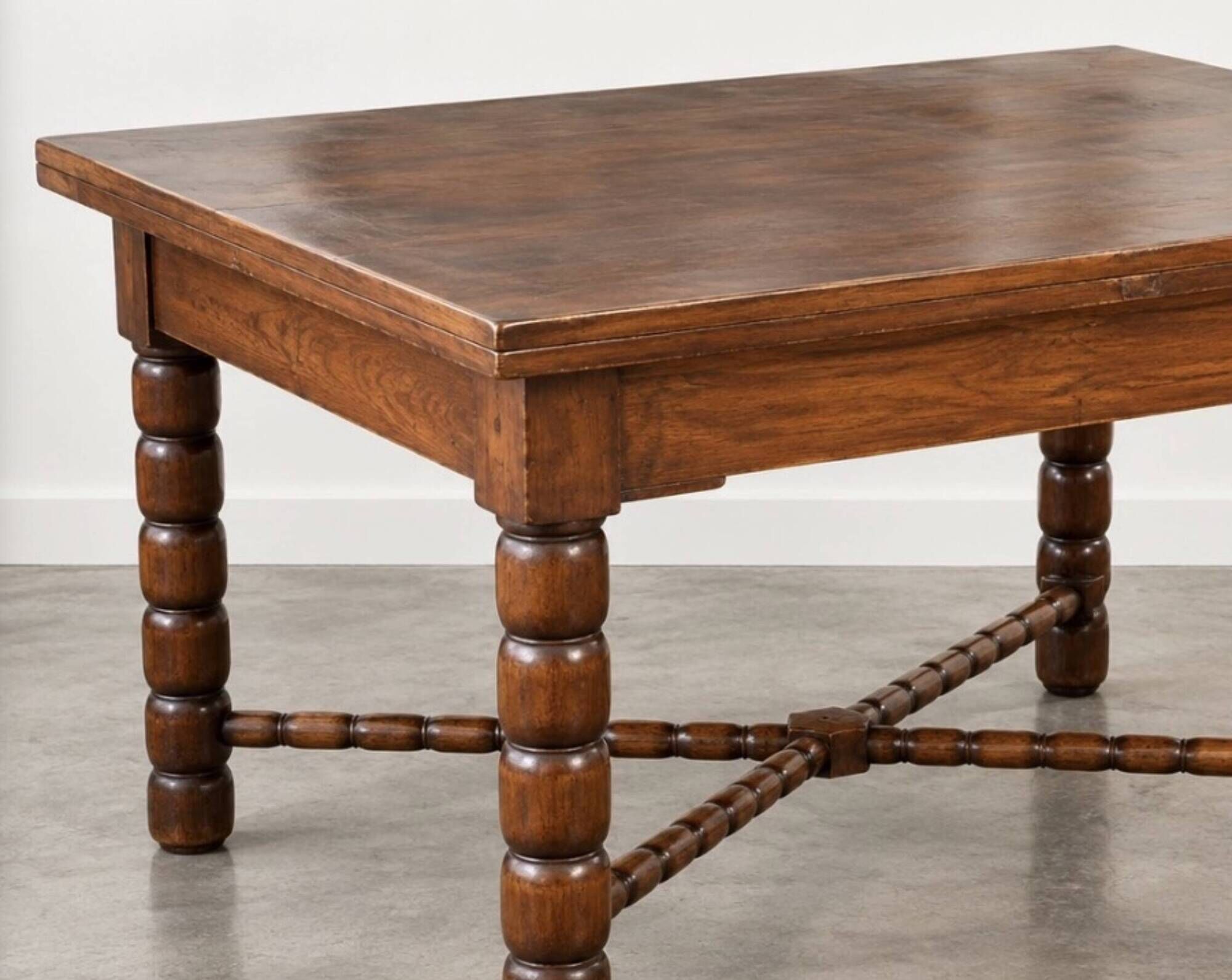 Dining table with extensions Charles Dudouyt 1940