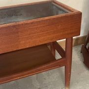 Jardinière console