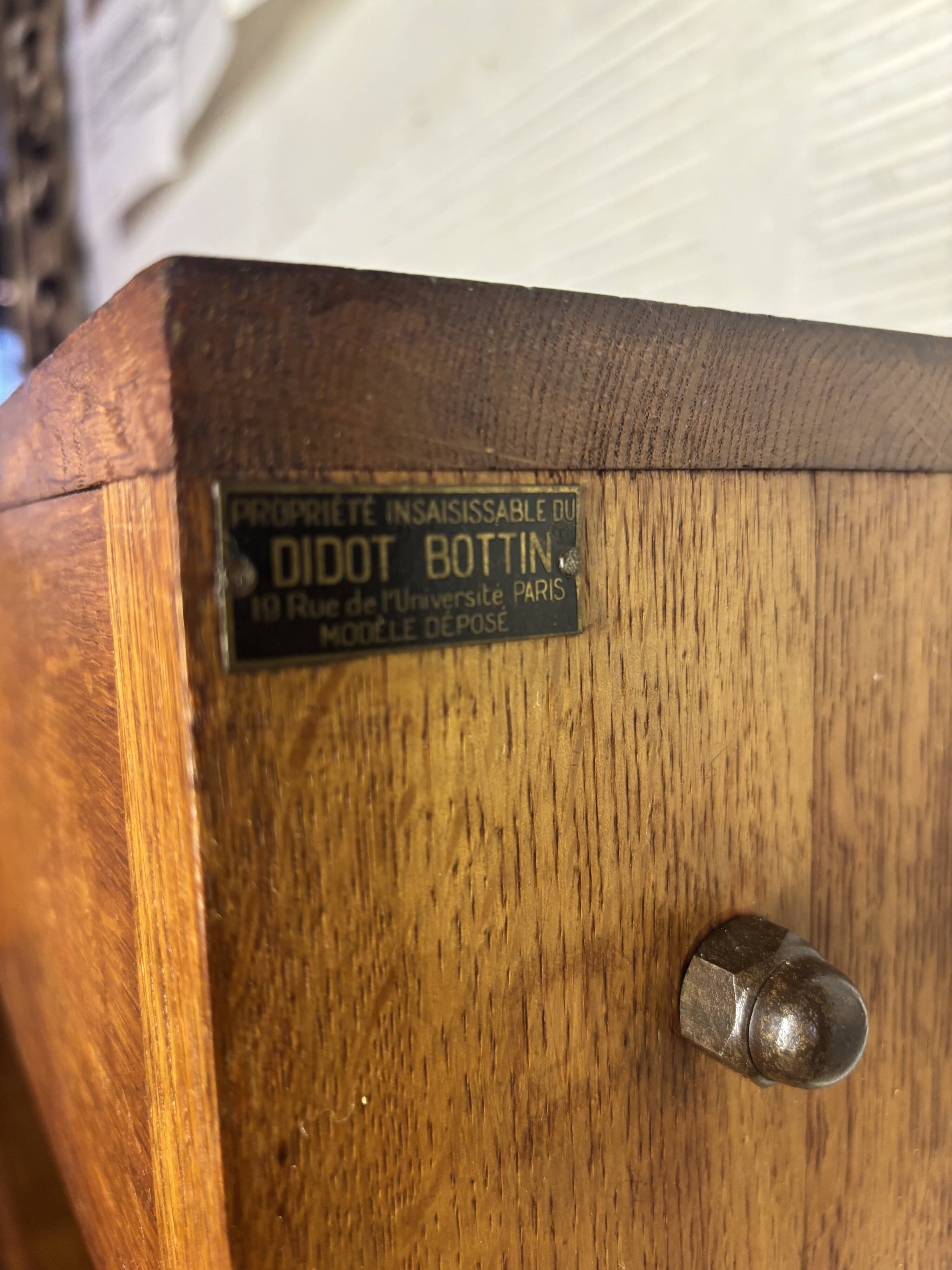 Didot-Bottin Counter