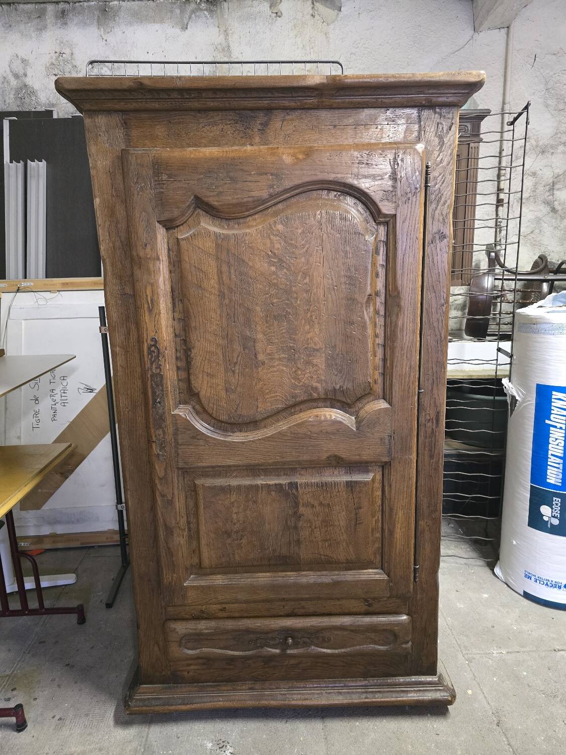 Antique oak bonnetière – 19th century