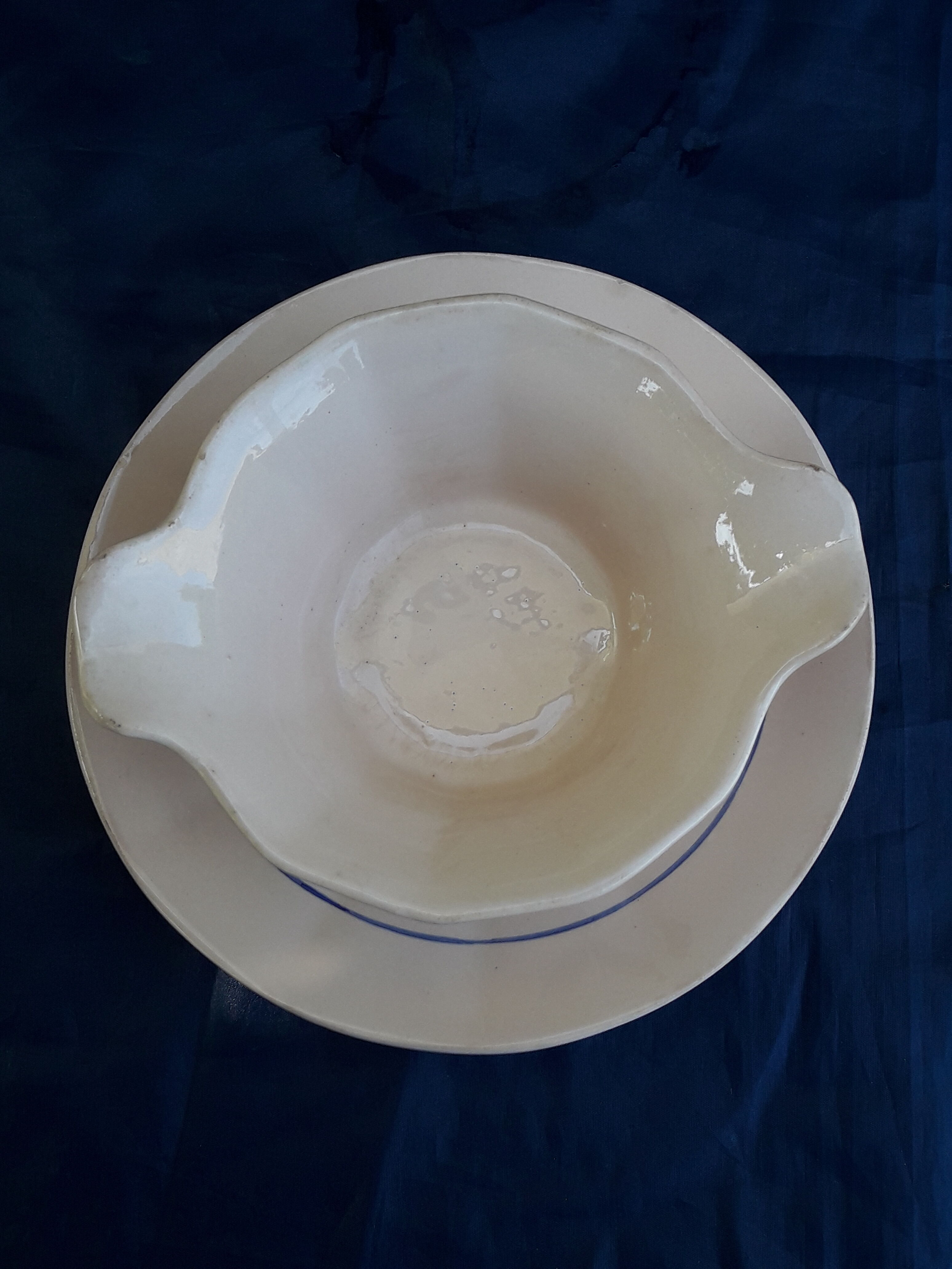 Pink earthenware sausage from Digoin Sarreguemines model 9177