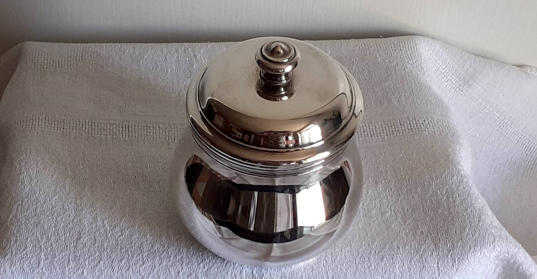 Silver-plated sugar bowl