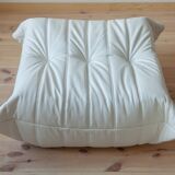 Togo pouf in white leather by Michel Ducaroy for Ligne Roset