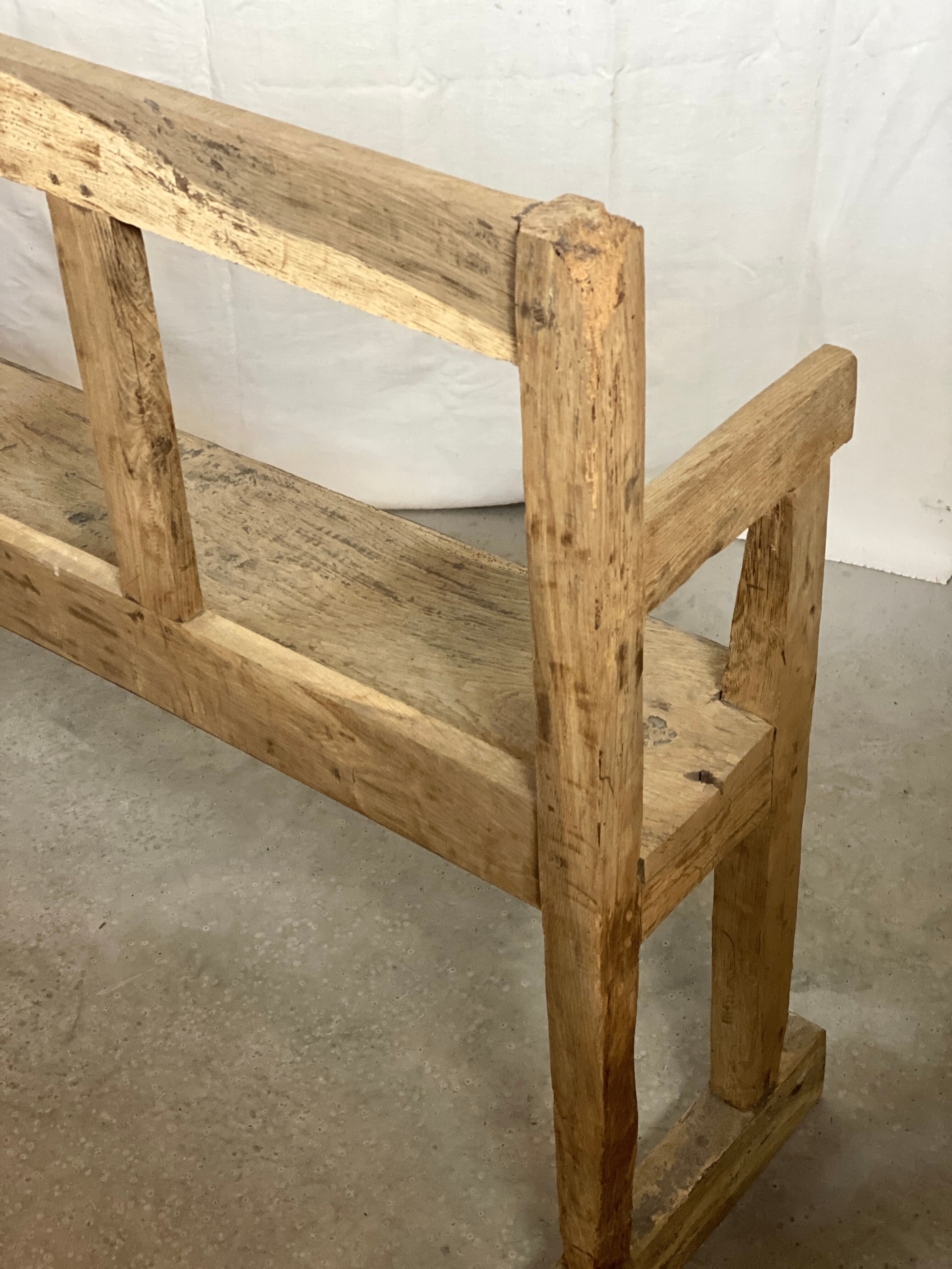 Banc de campagne avec dossier