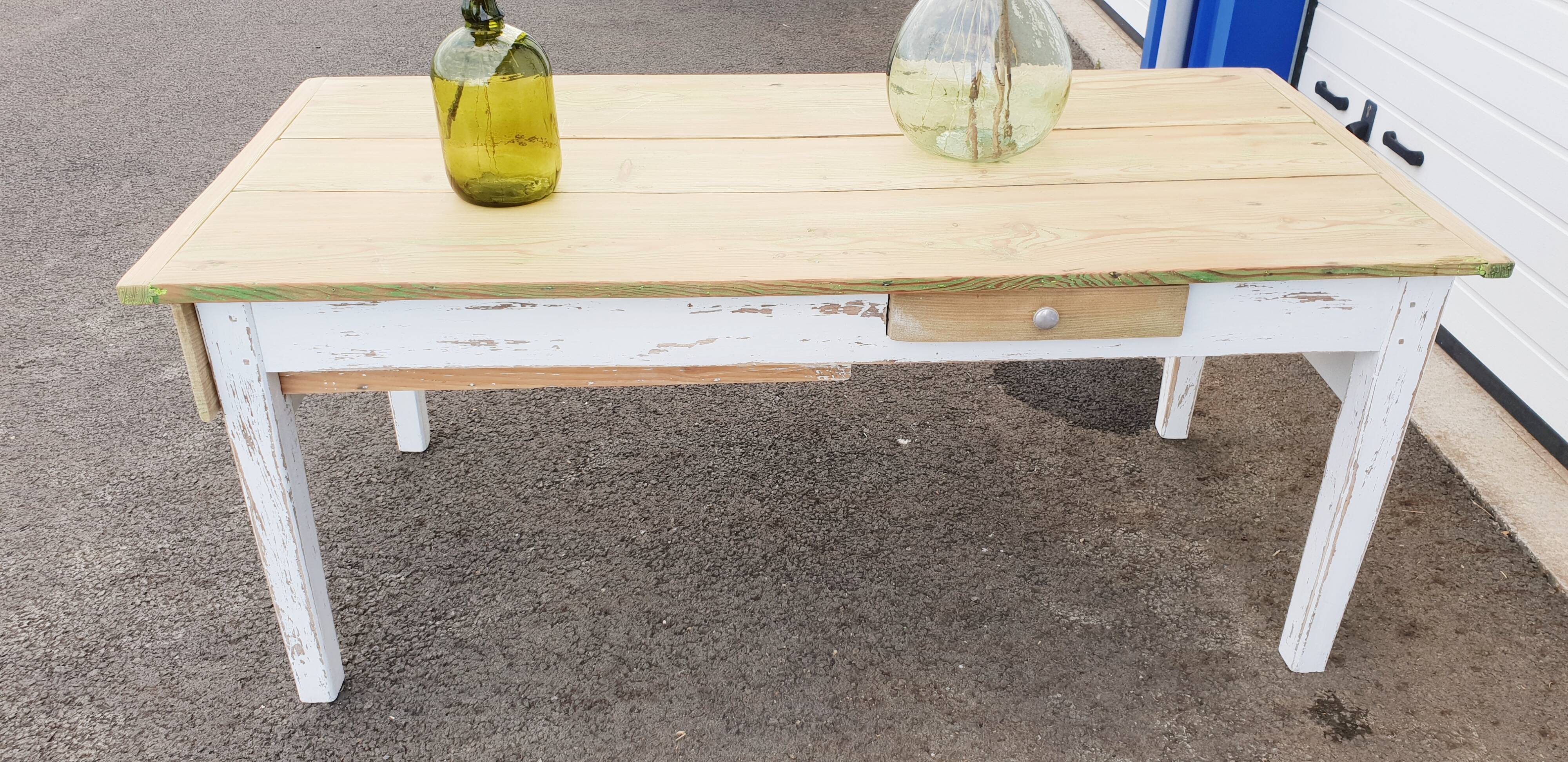 Farm table