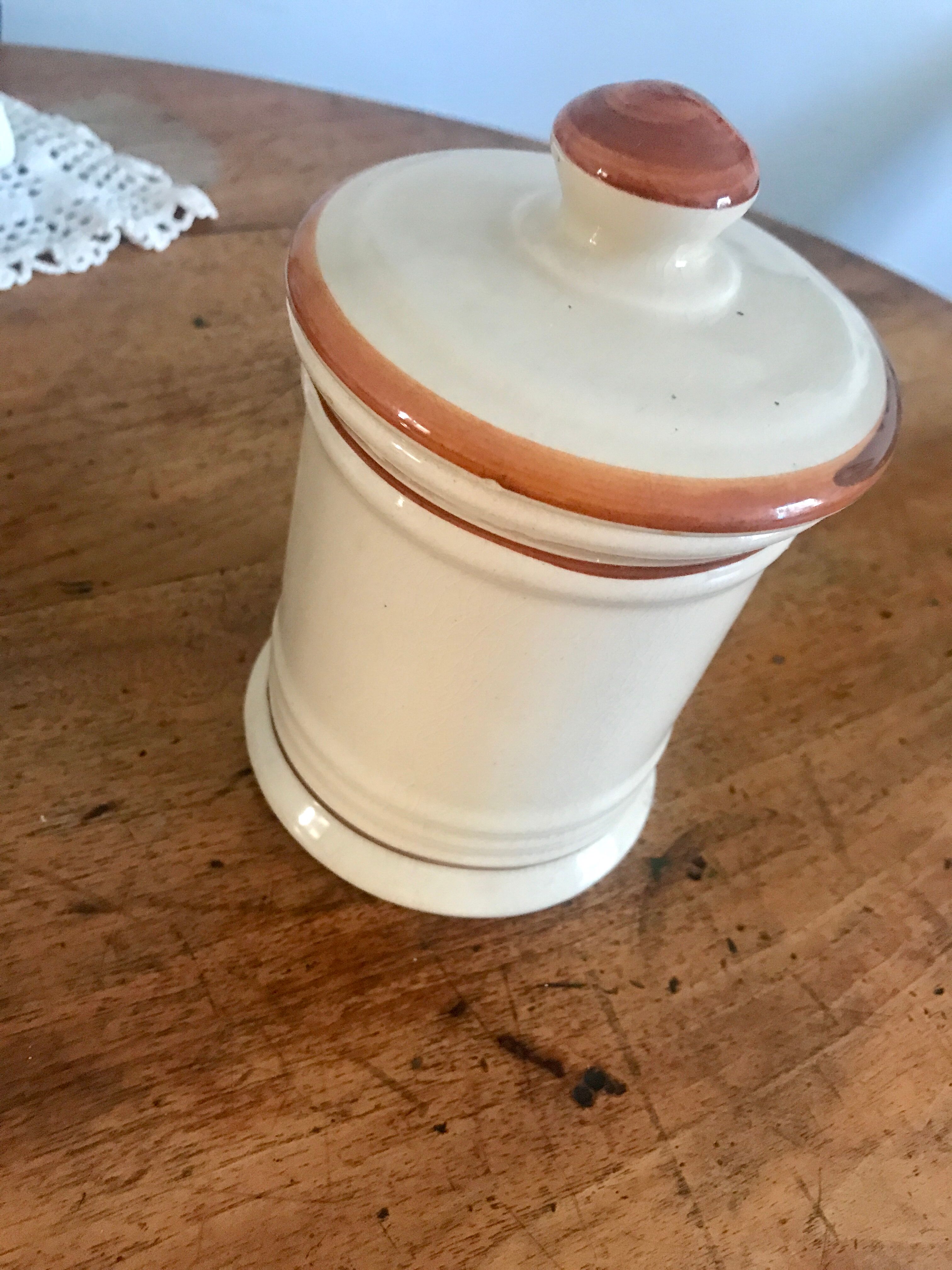 Pot with "SuCre" natural tones