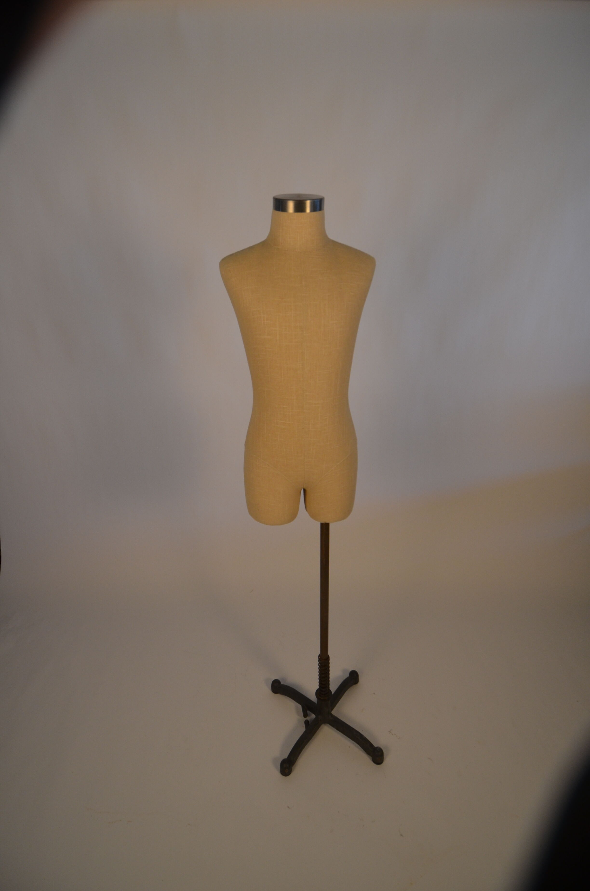 Child sewing mannequin