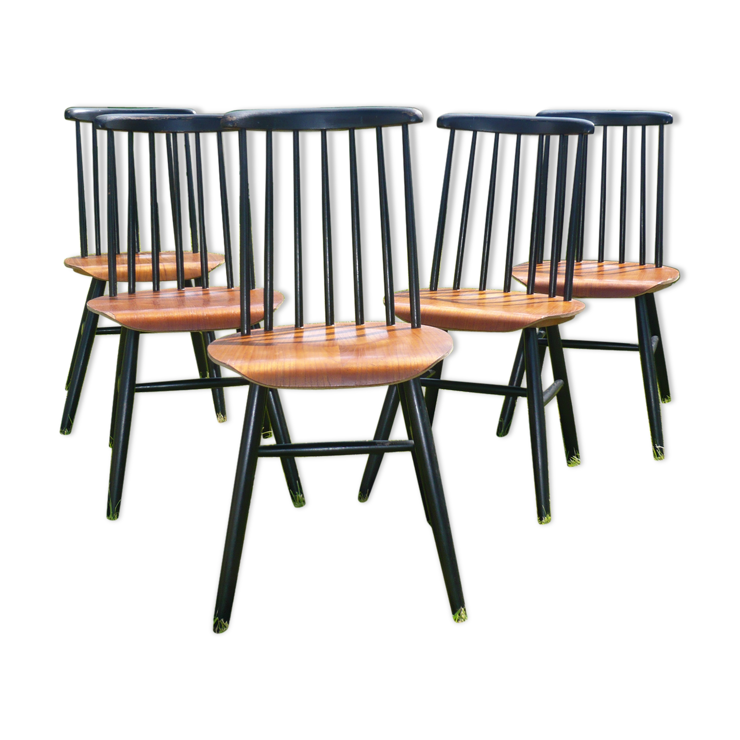 Fanett chairs by Ilmari Tapiovaara