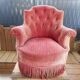 Retro Toad armchair in pink velvet