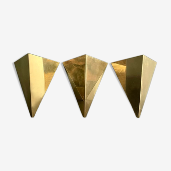 Set of 3 vintage geometric wall lamps in solid brass, France 1970