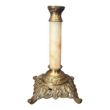 Pied de lampe à pétrole