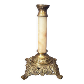 Kerosene lamp stand