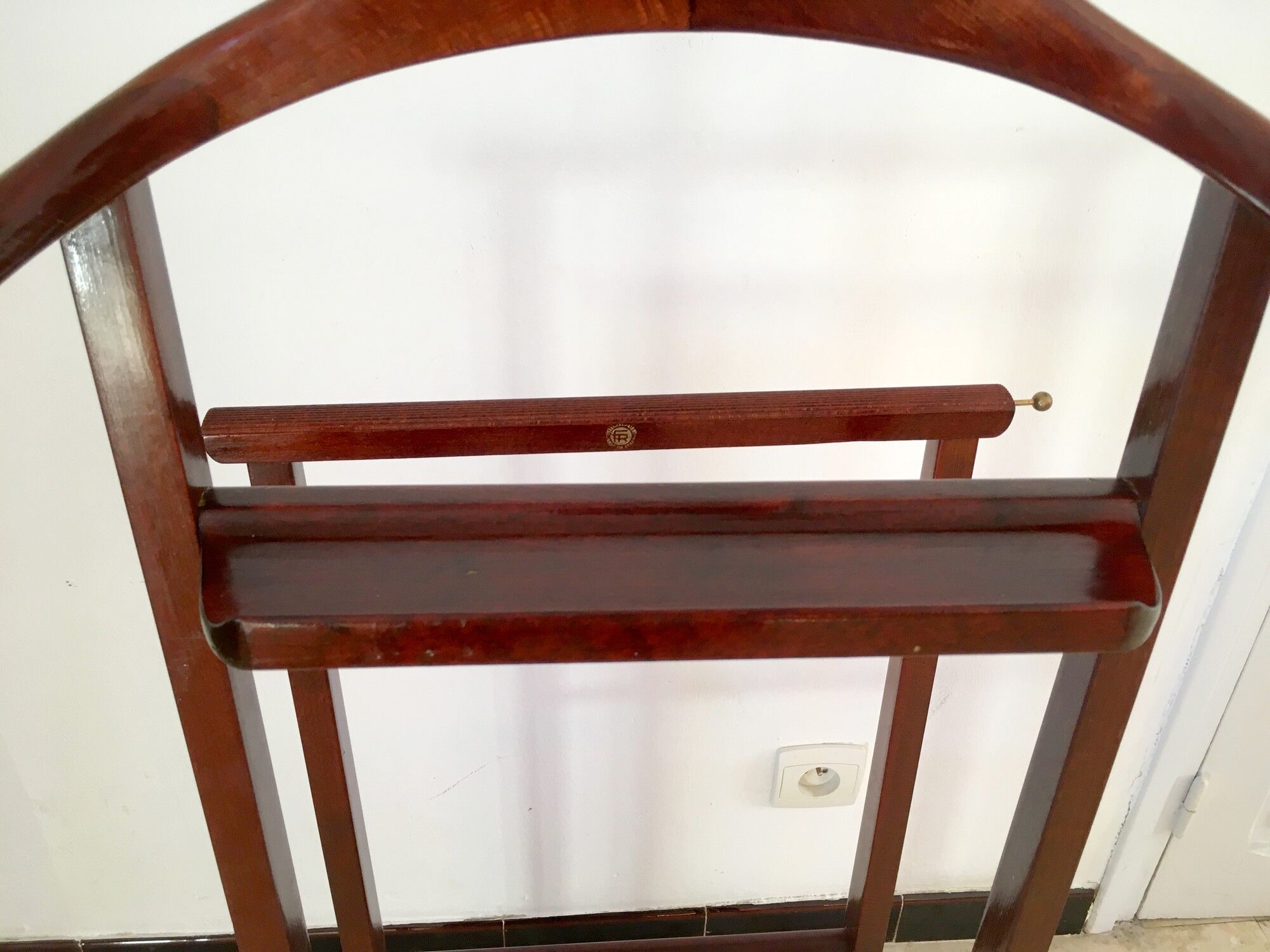 Fratelli Reguitti 60s mahogany vintage Footman
