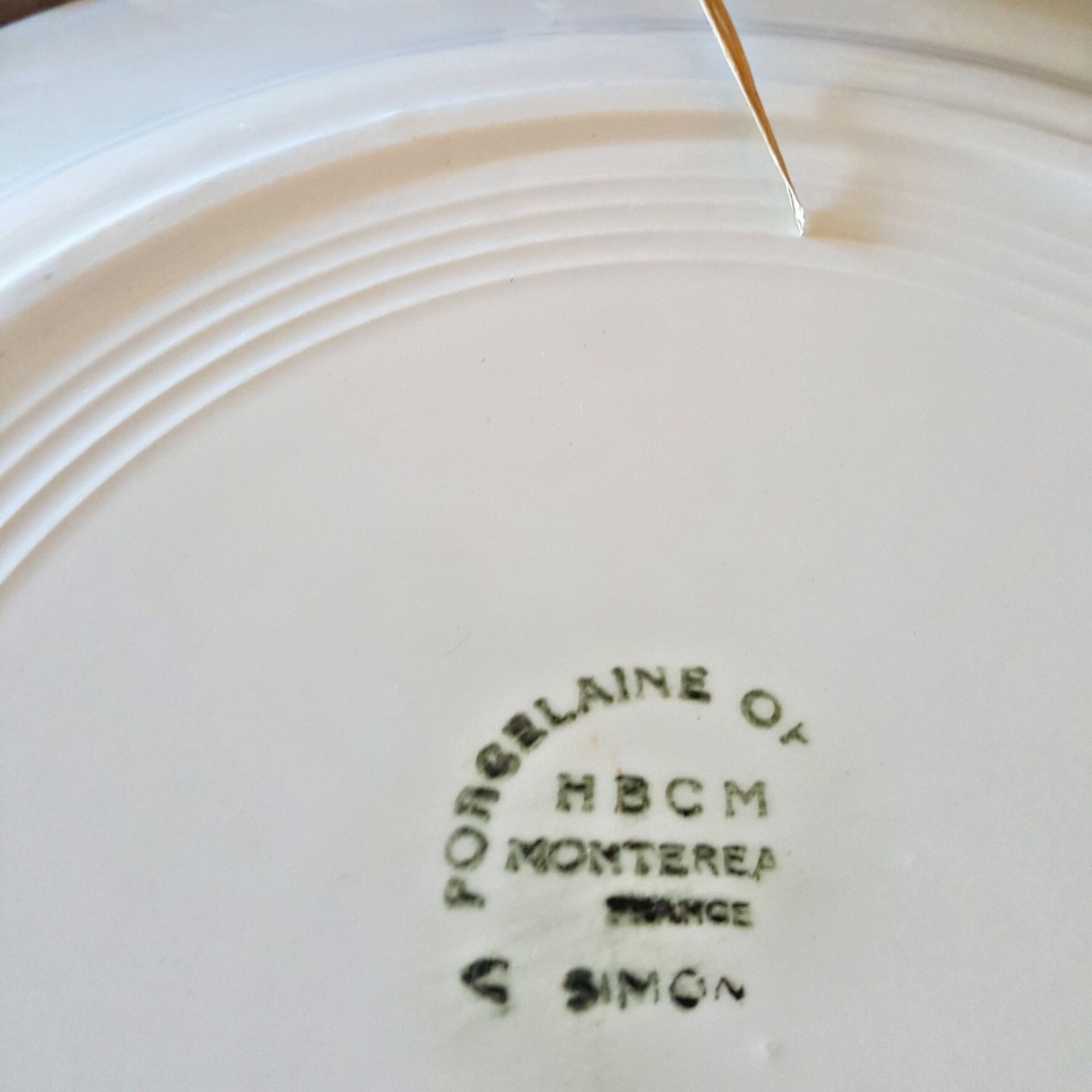 Set of 2 dishes, Créil and Montereau