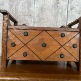 Ancien Pot A Tabac Boite Bois Forme Coffre Moyen Âge Vintage