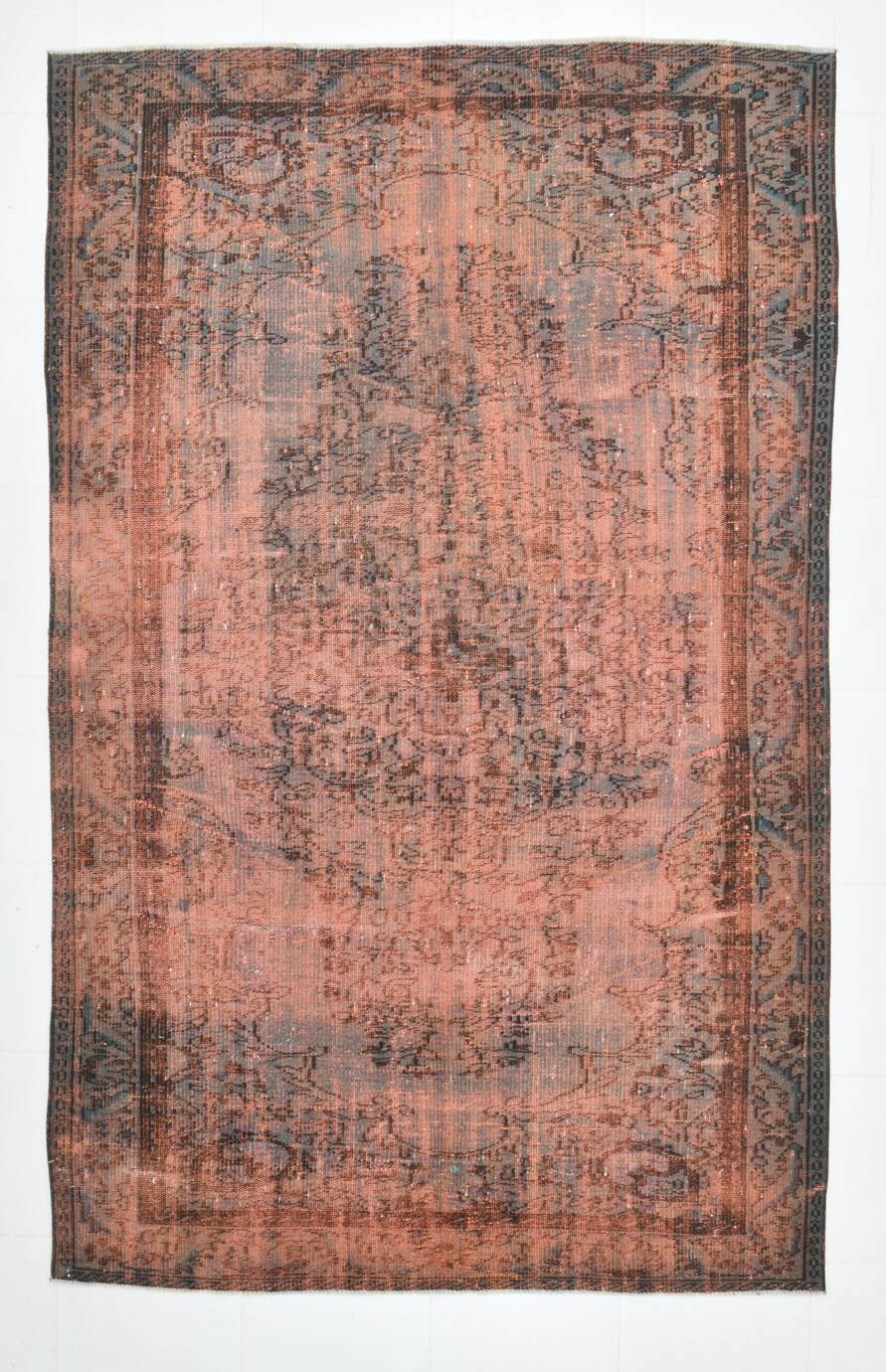 Tapis turc vintage classique en laine terracotta