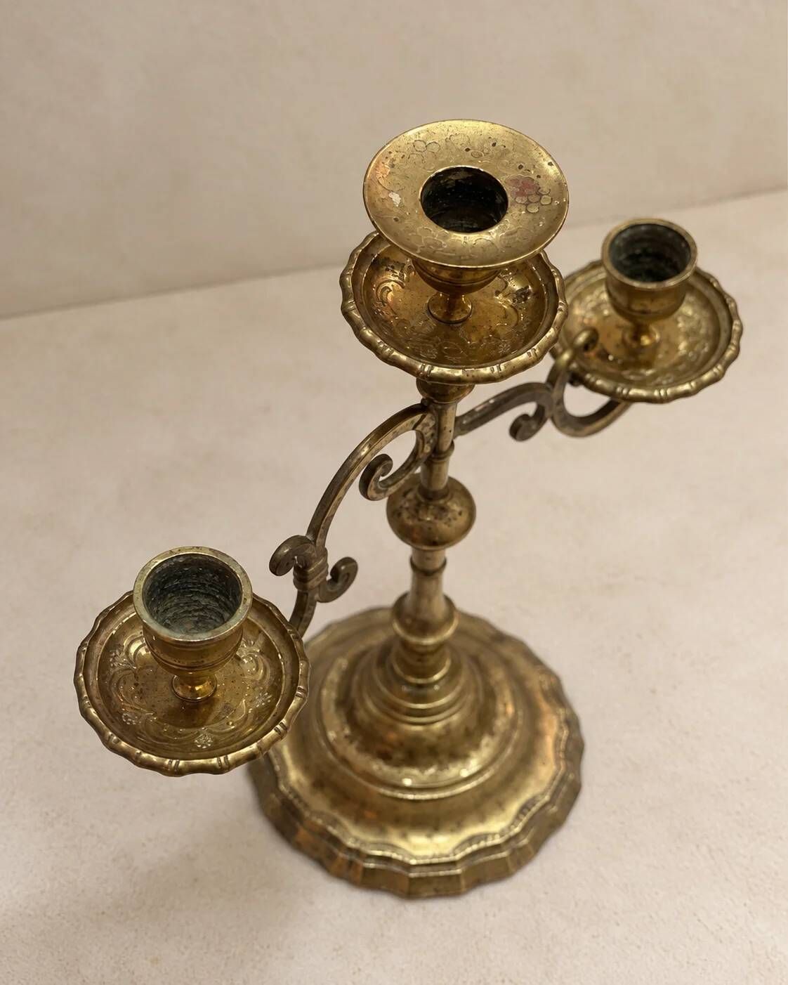 Three-light candelabrum in engraved brass — France, circa 1900