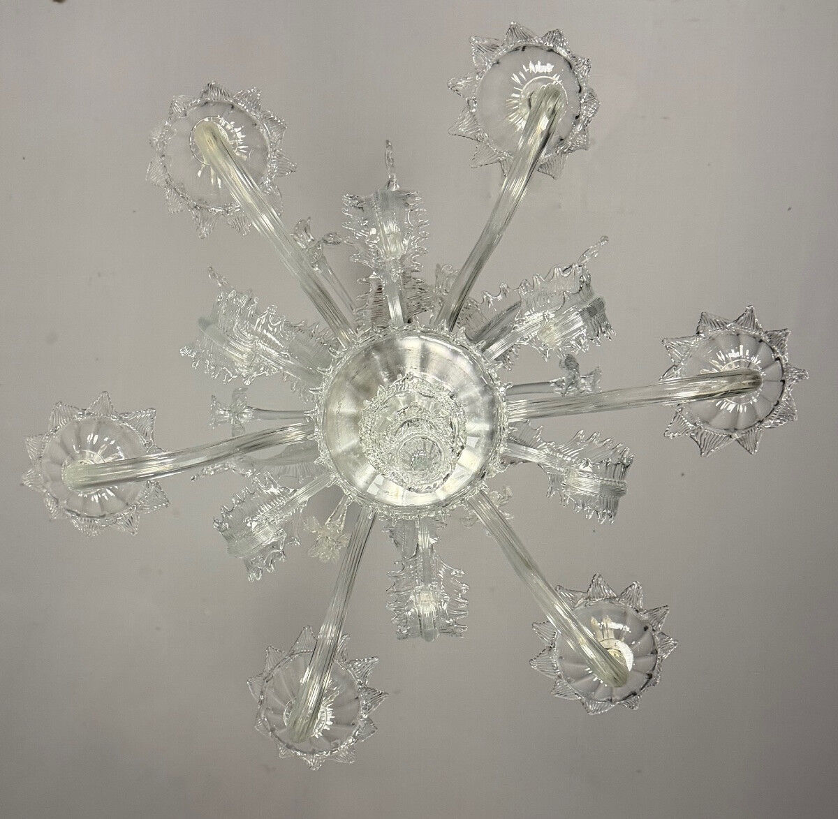 Venetian chandelier in colorless Murano glass with 6 light arms, circa 1930