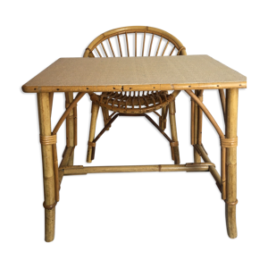 bureau et chaise pour