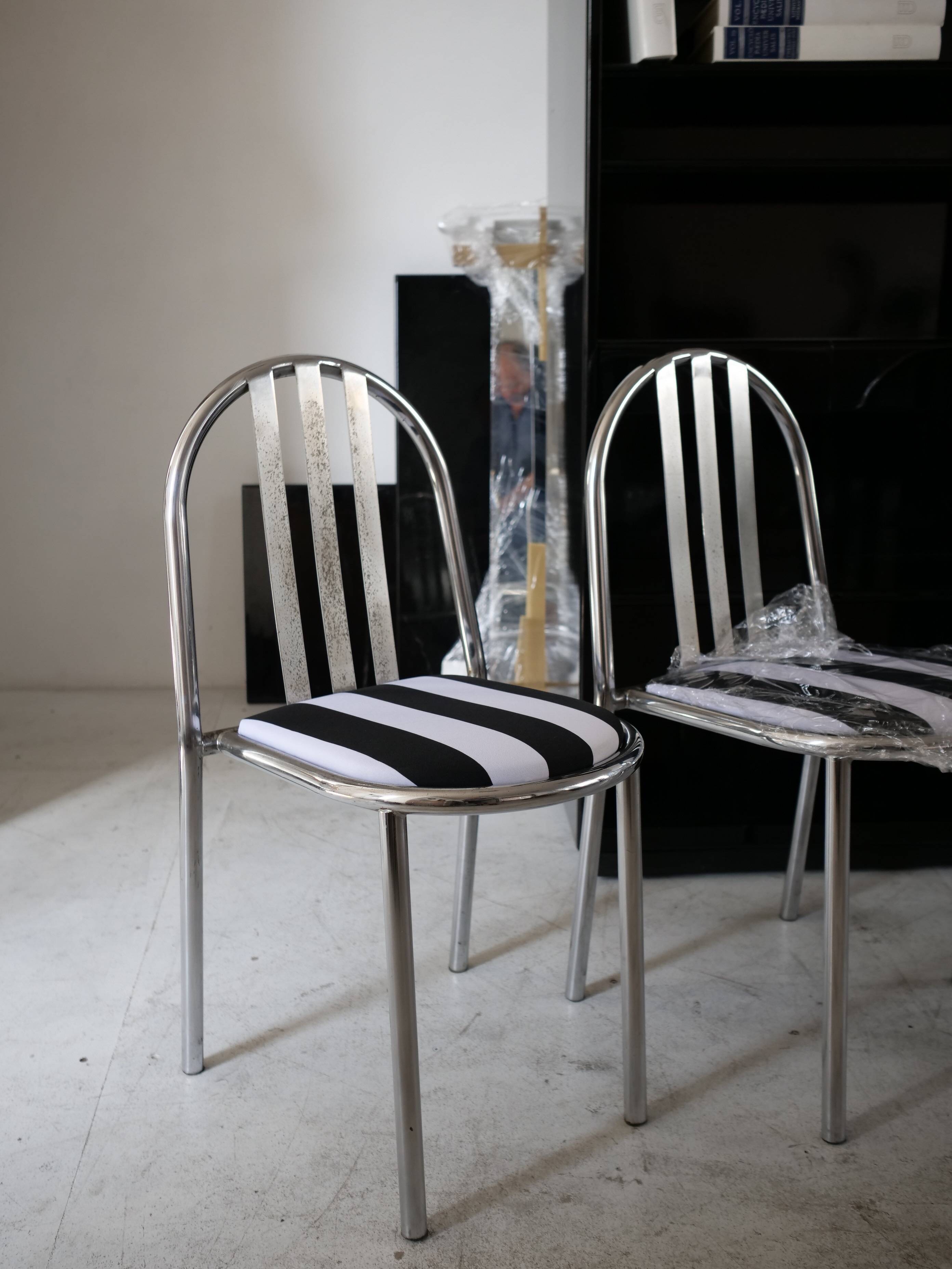 3 chaises Robert Mallet-Stevens No.222 Pallucco Italia