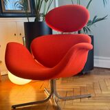 Artifort Big Tulip armchair, by Pierre Paulin. 1959 model
