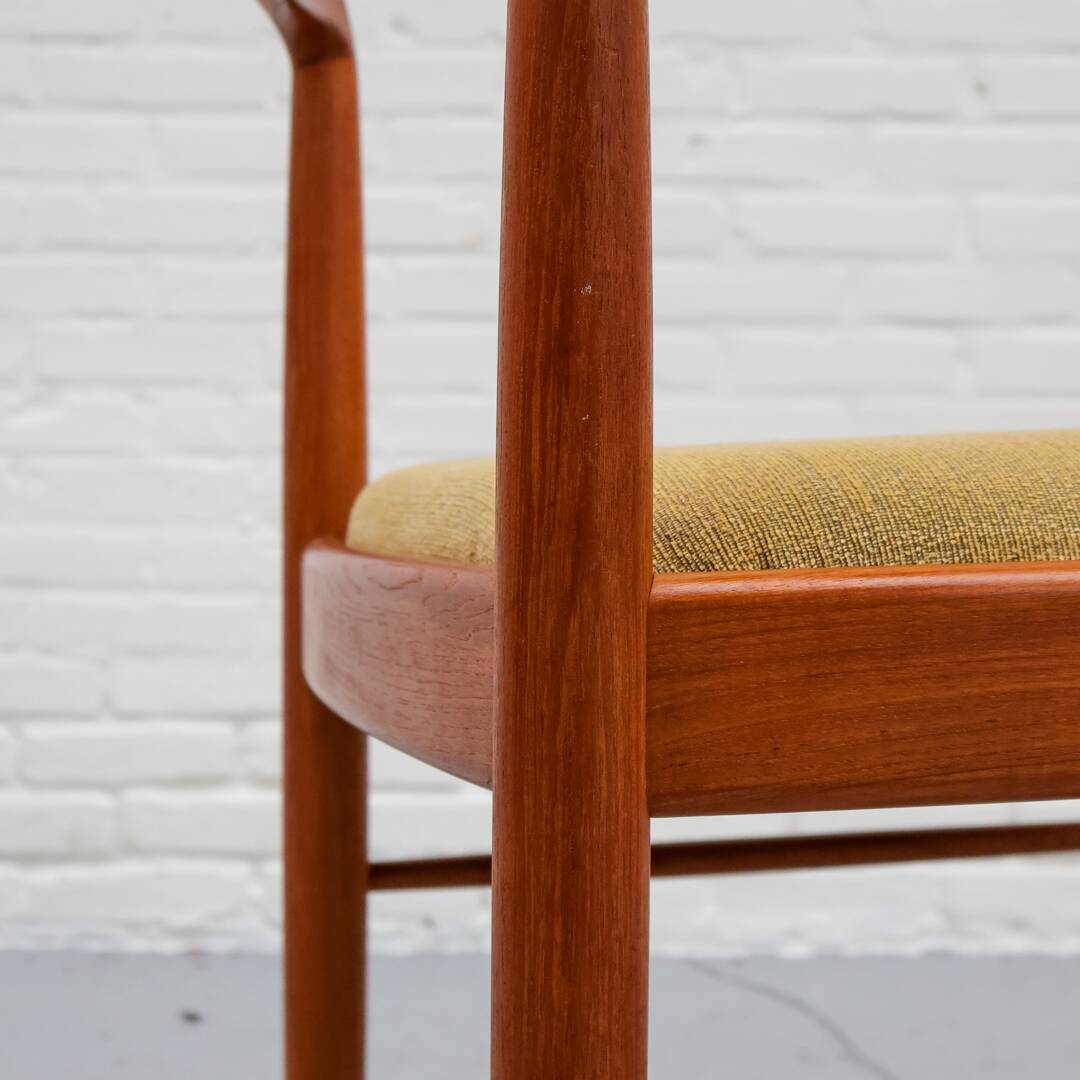 4 chaises de salle à manger par HW Klein pour Bramin, années 1960