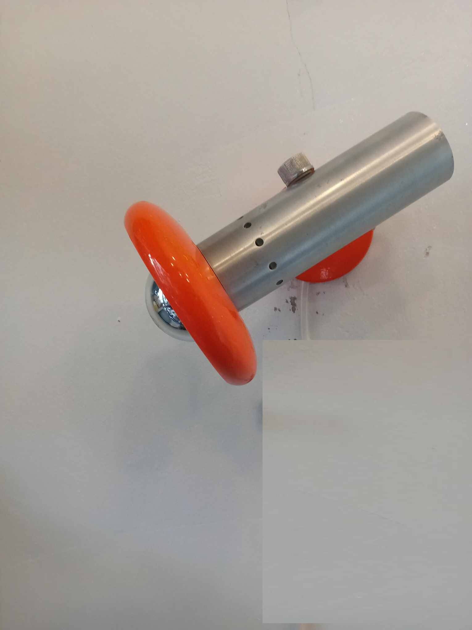 Spot orange et inox brossé années 70