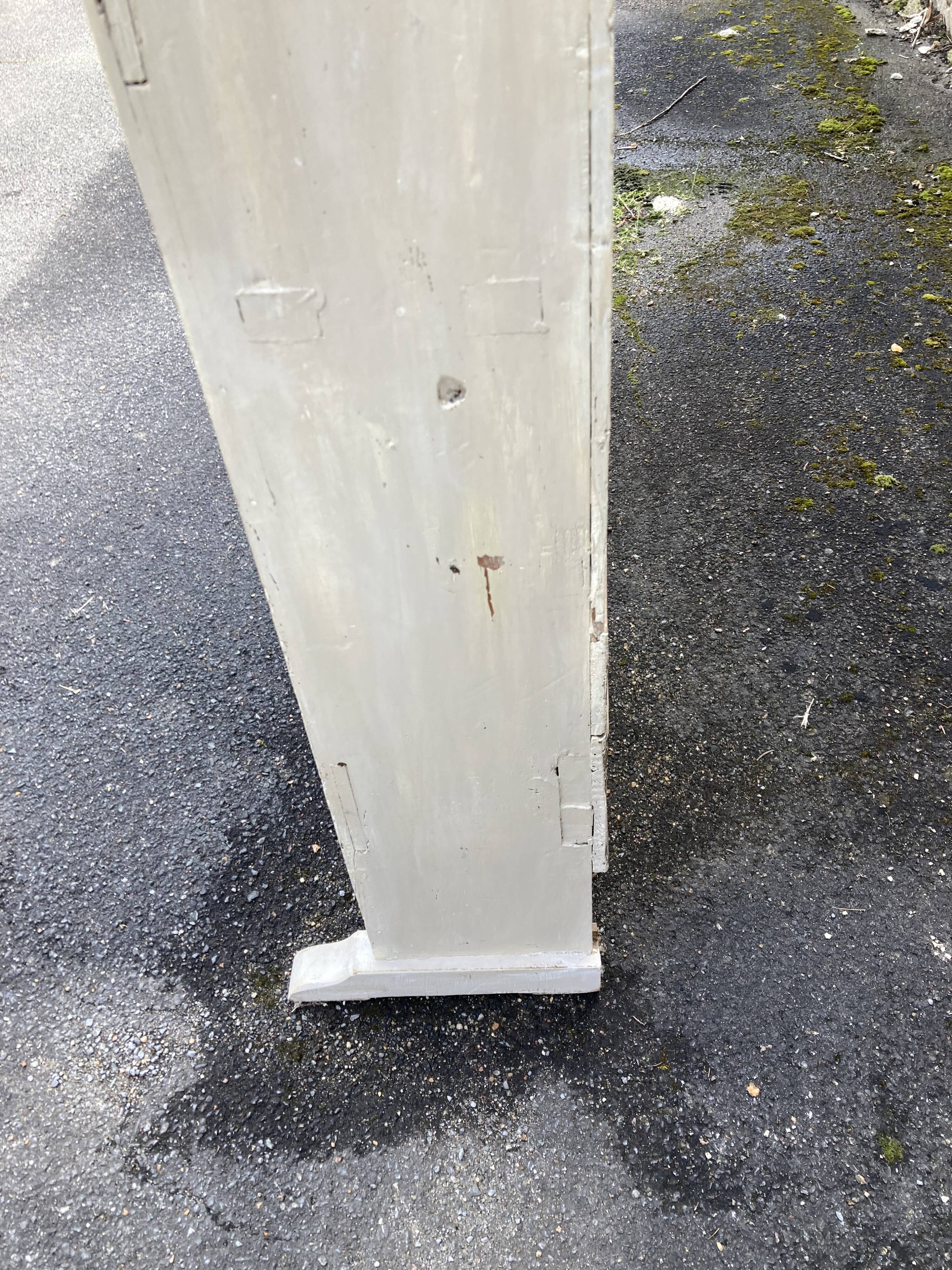 Painted Savoyard dresser.