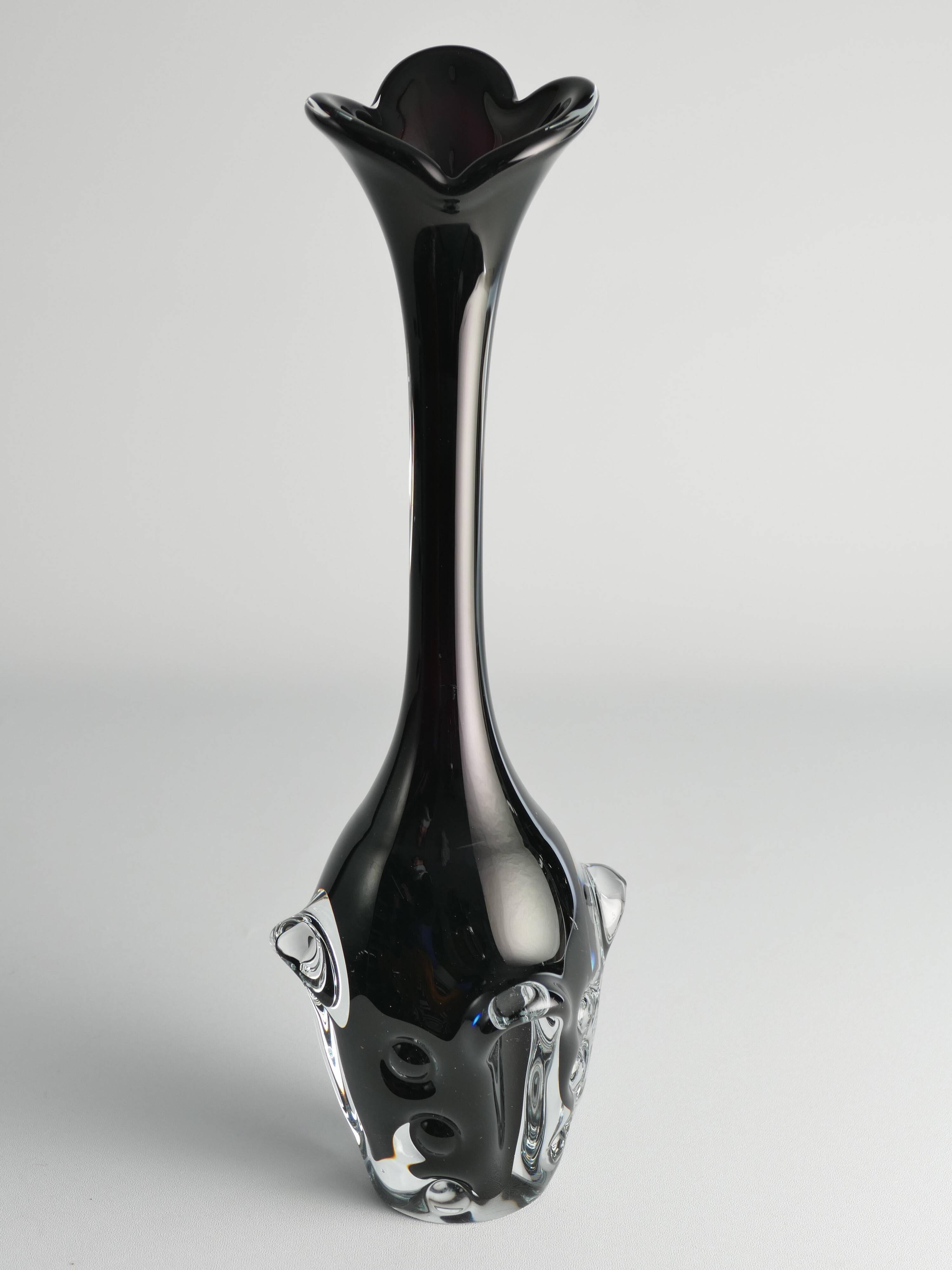 Scandinavian Modern Art Glass Vase by Börne Augustsson for Åseda