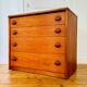 Commode vintage en teck édition Stag Furniture