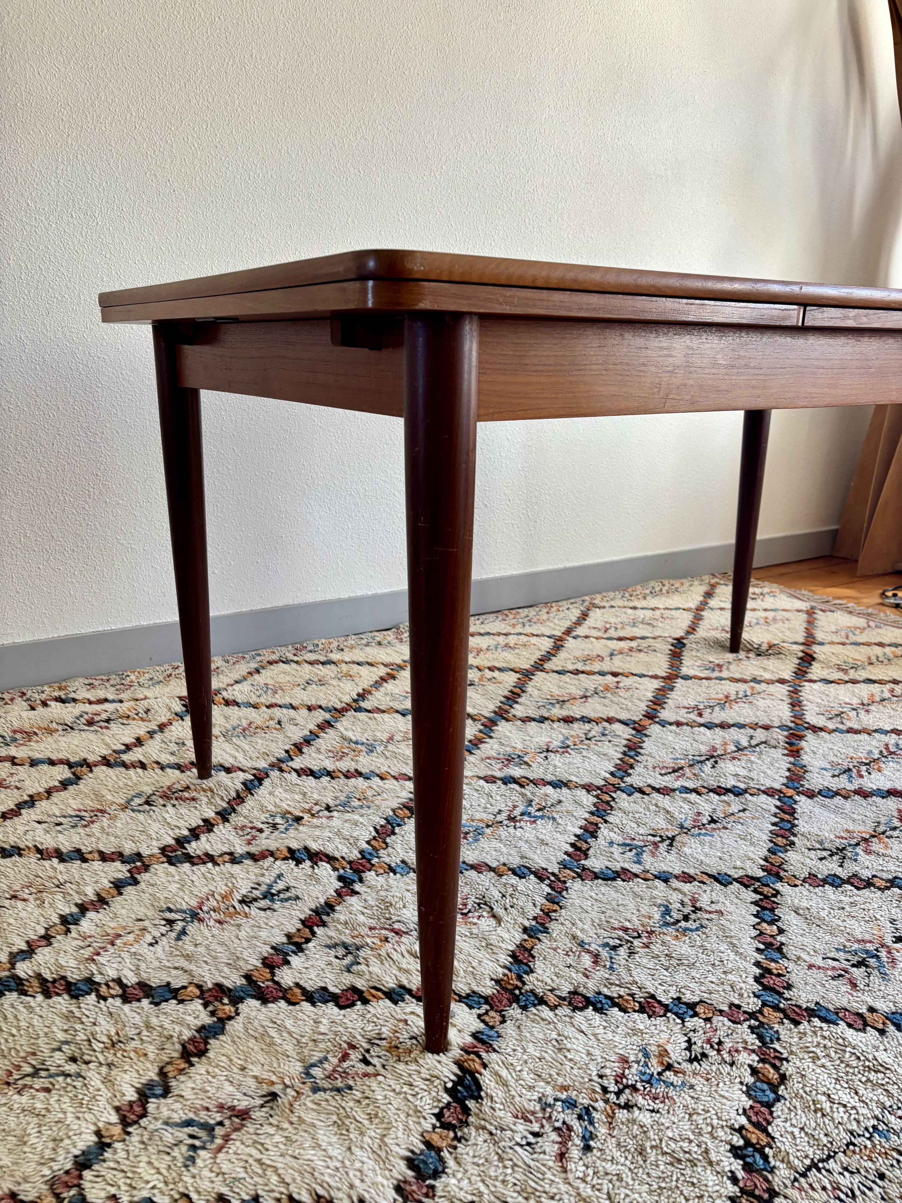 Rectangular teak Scandinavian dining table, extendable, vintage 1960s.