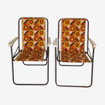 Pair of vintage folding chairs