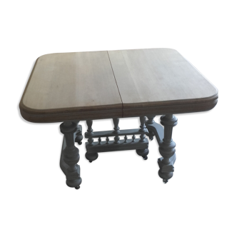 Henri II table restyled 4 people