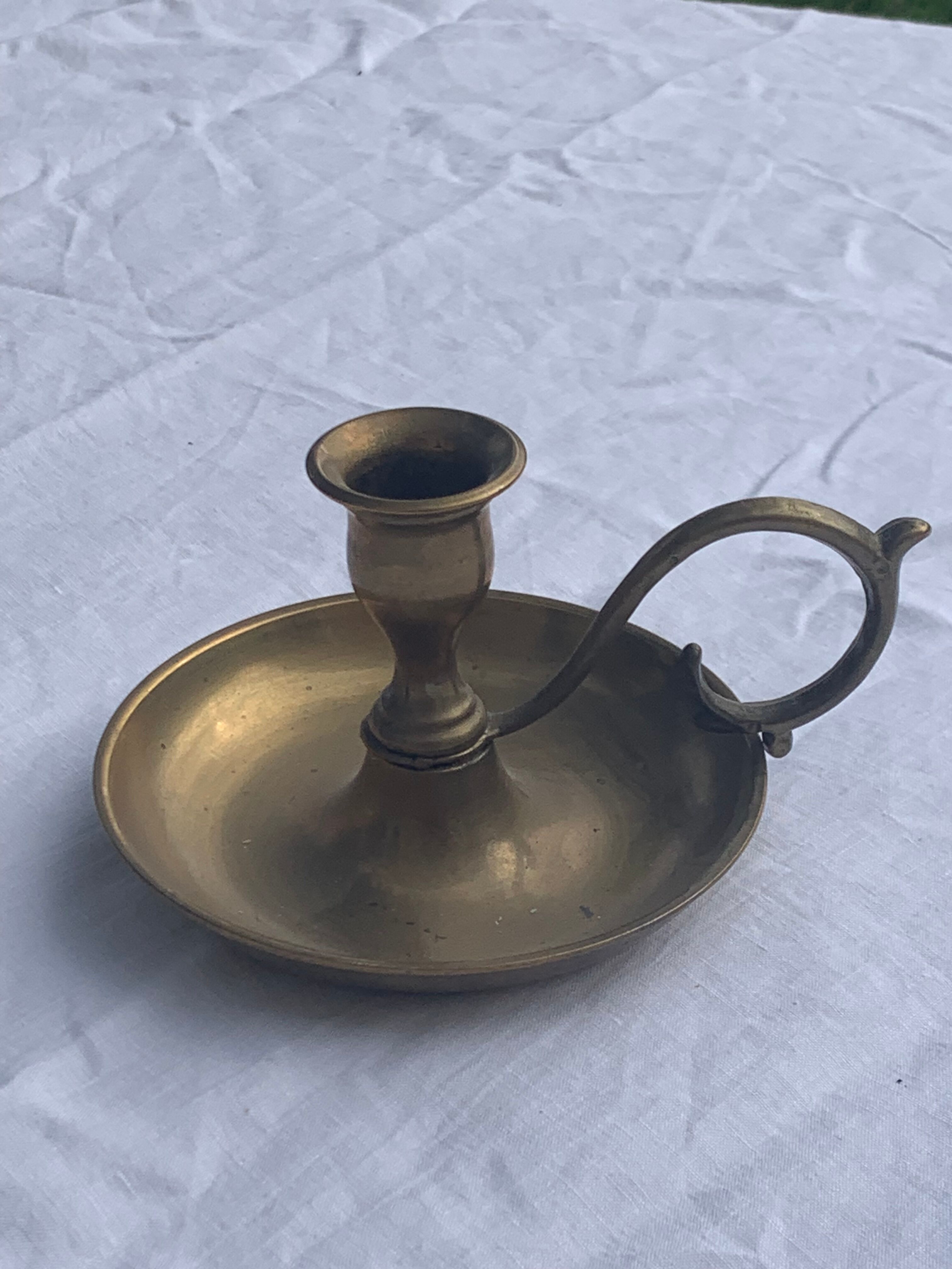 Antique thumb holder, vintage gilded brass cellar rat