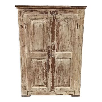 Armoire ancienne en bois façade beige/ jaune pâle