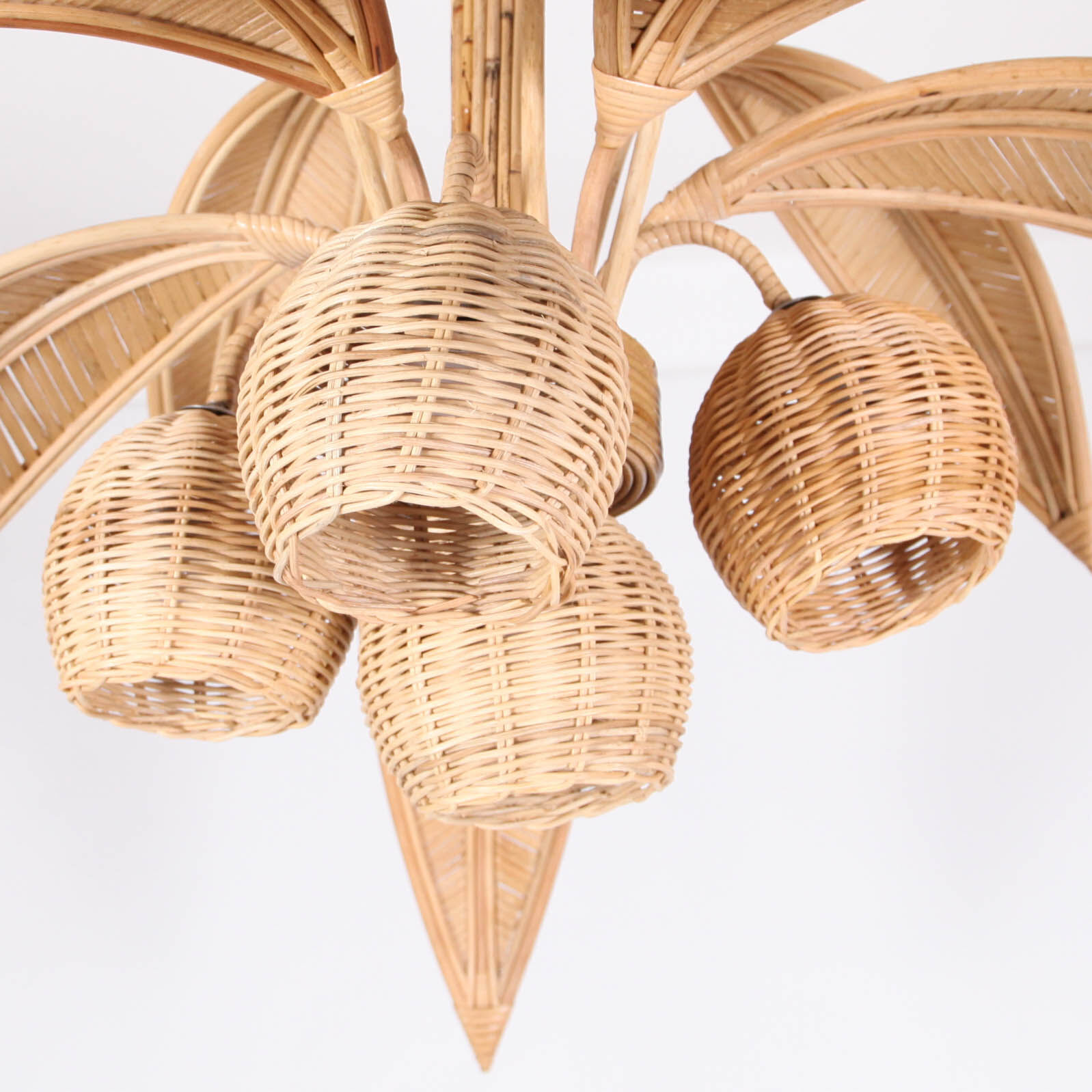 Coconut tree & palm tree pendant light in natural rattan