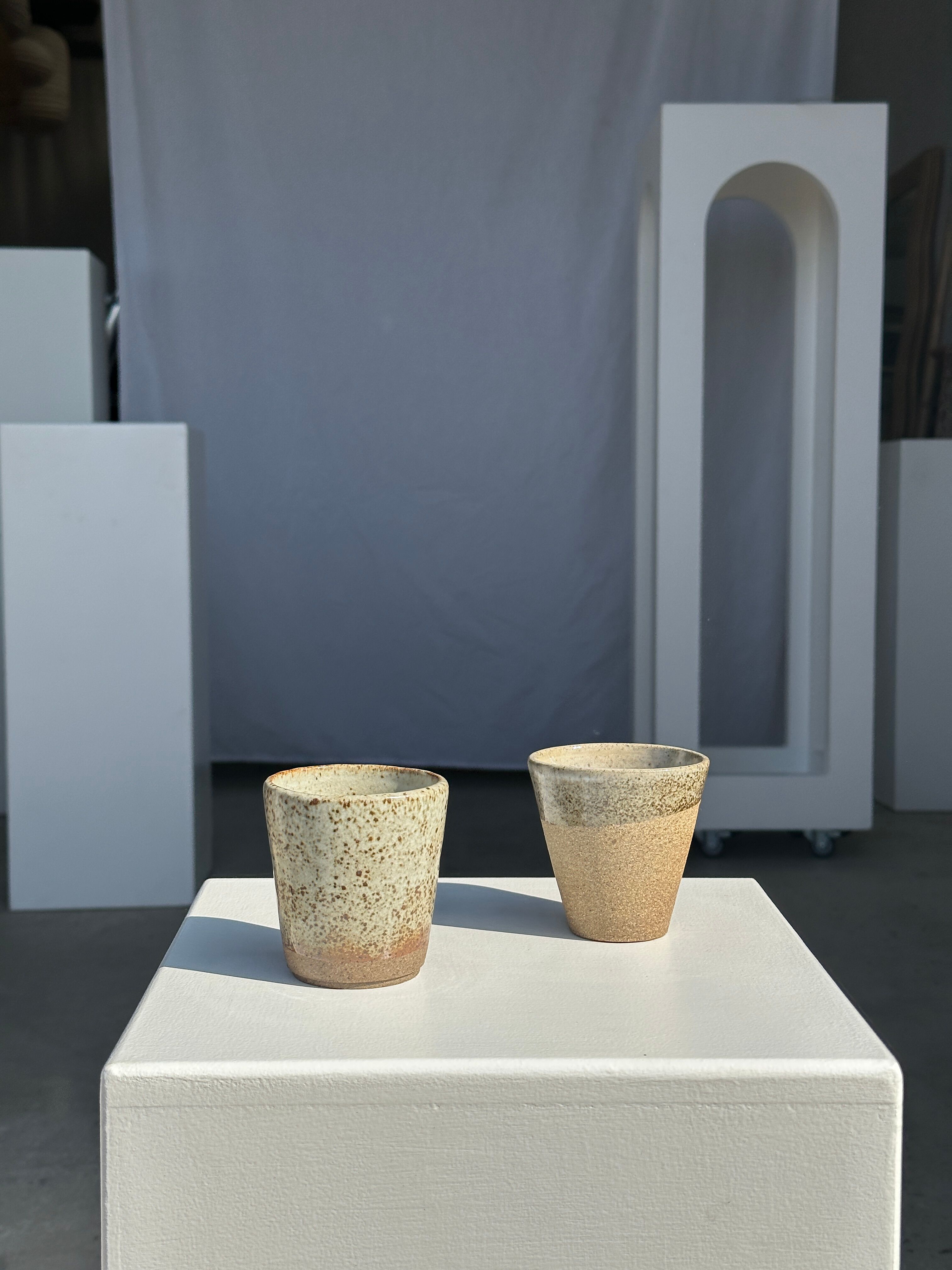 Set of 2 cups in Indonesian ceramic (brown & speckled glazed matte)