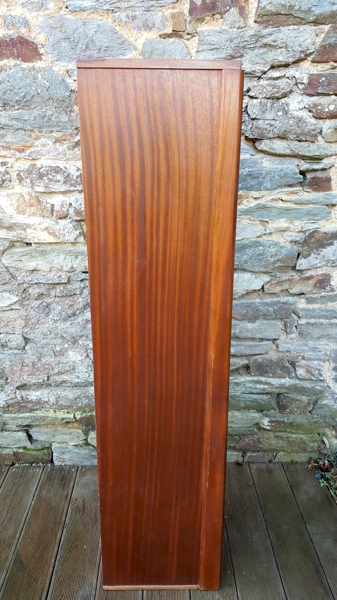 Wooden curtain binder