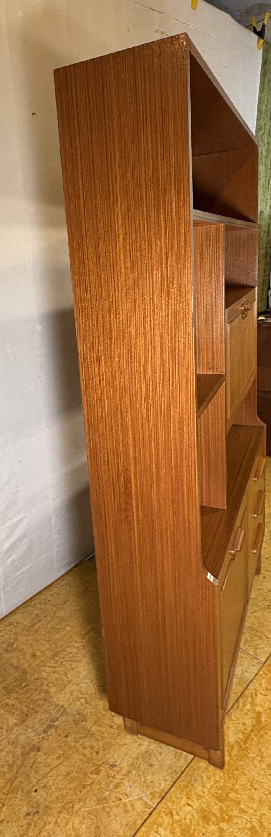 Mid-Century Retro Vintage Room Divider / Shelving Unit by Stonehill – State